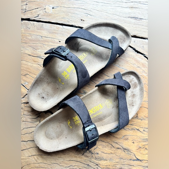Birkenstock Shoes - Birkenstock Mayari Black Sandals Size 36 EXCELLENT